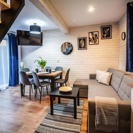بيت للعطل In Near Baltic